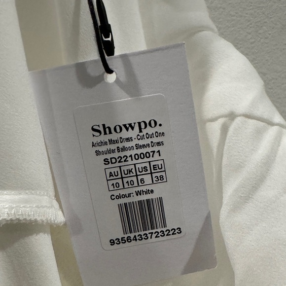 NWT Showpo. Archie Midi Cut Out One Shoulder Long Balloon Sleeve White Dress 6 - Picture 14 of 16